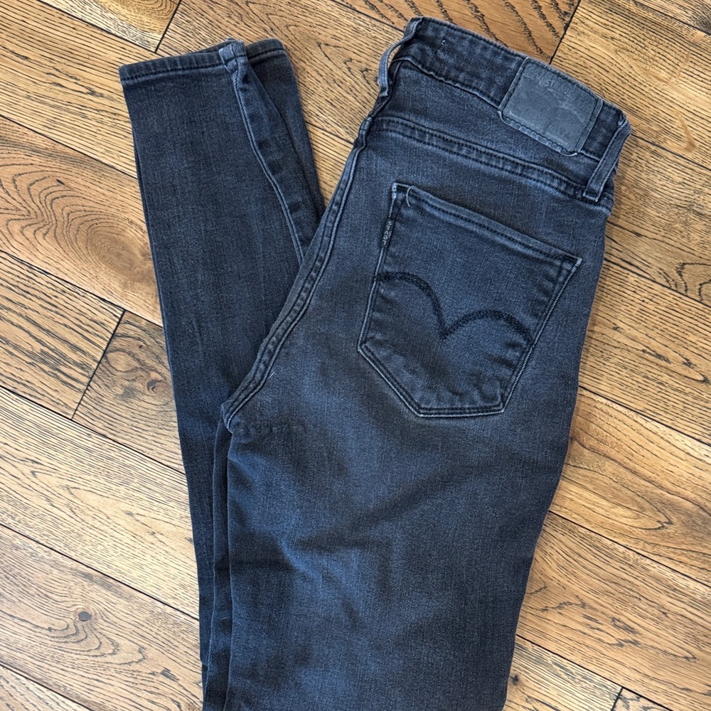 Levi's Women's Skinny Jeans